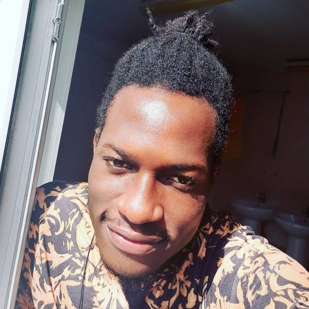 студент замібія