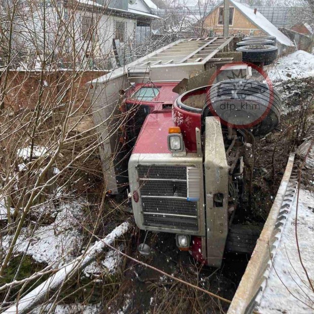 В Слобідці-Кульчієвецькій вантажівка збила пішохода: подробиці