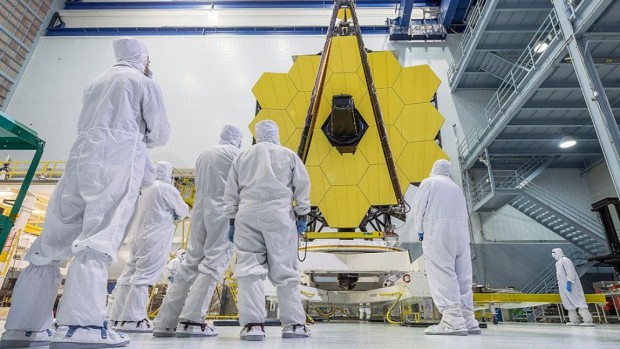 Космічний телескоп "Джеймс Вебб" успішно розгорнув основне дзеркало (ФОТО)