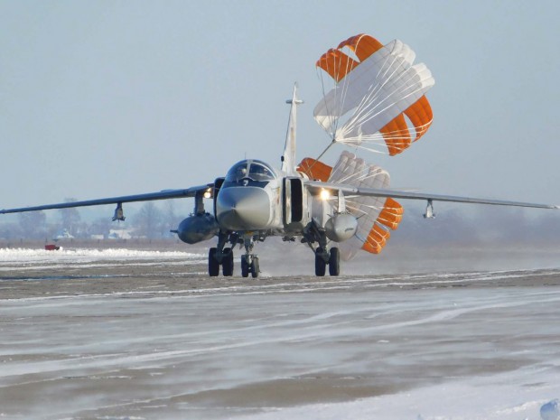  На Хмельниччині військові льотчики удосконалювали свої вміння (фото)