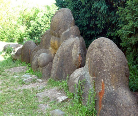 Трованти: живі камені, що ростуть в Румунії