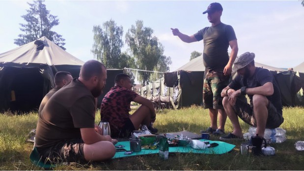 “Навчання лайно, але мені сподобалося”: збори резервістів на Яворівському полігоні очима учасника