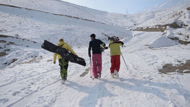 Природа створила всі умови для економічного буму в Афганістані. Але туризм та майнінг поки не розвинені. Так виглядає гірськолижний курорт під Кабулом