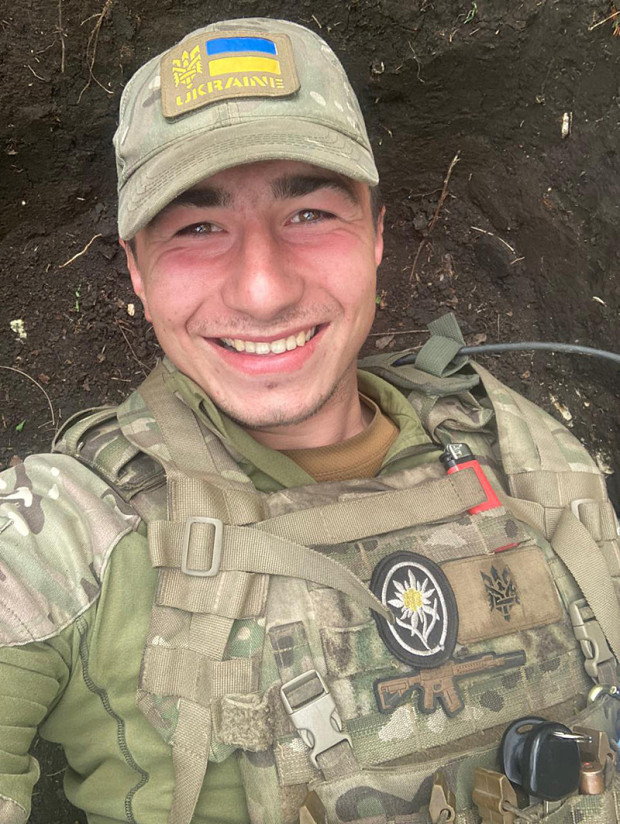 антон карий