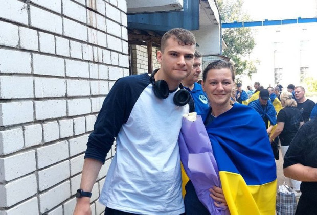 зустрів племінник