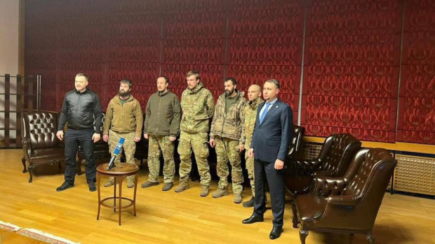 полон поверненні командири