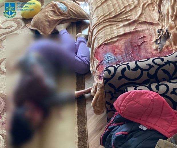 перерізав горло медсестрі